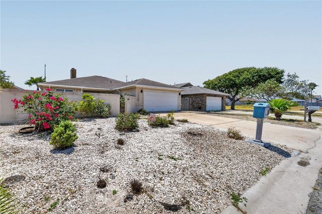 13605 Moro Lane, Corpus Christi, TX 78418
