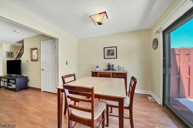 269 Spruce Ct, Raritan Twp., NJ 08822