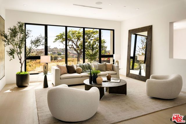 605 Erskine Drive, Los Angeles, CA 90272