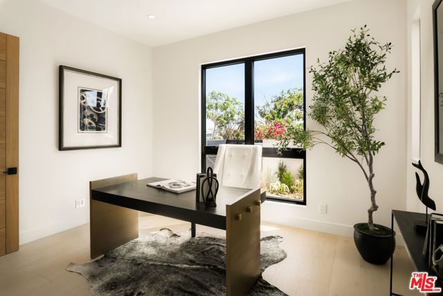 605 Erskine Drive, Los Angeles, CA 90272