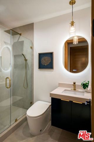 605 Erskine Drive, Los Angeles, CA 90272