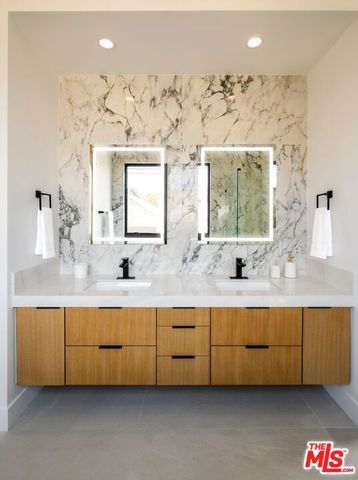 605 Erskine Drive, Los Angeles, CA 90272