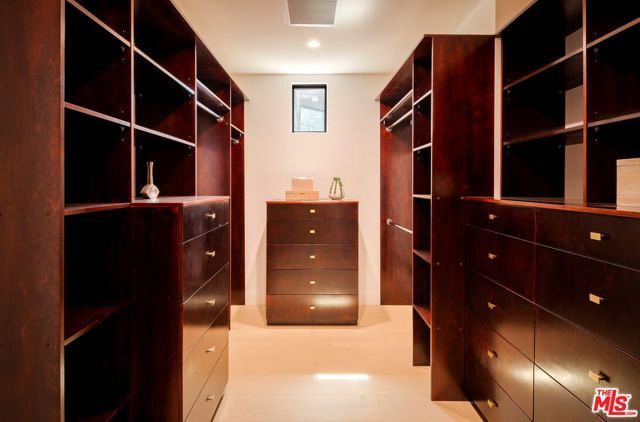 605 Erskine Drive, Los Angeles, CA 90272