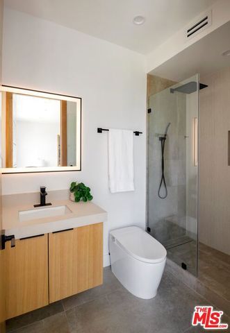 605 Erskine Drive, Los Angeles, CA 90272