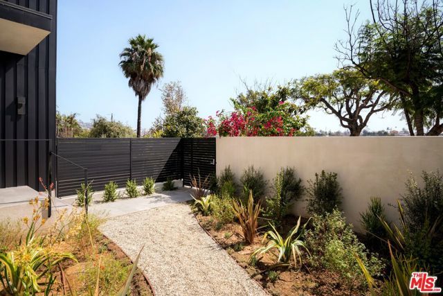 605 Erskine Drive, Los Angeles, CA 90272