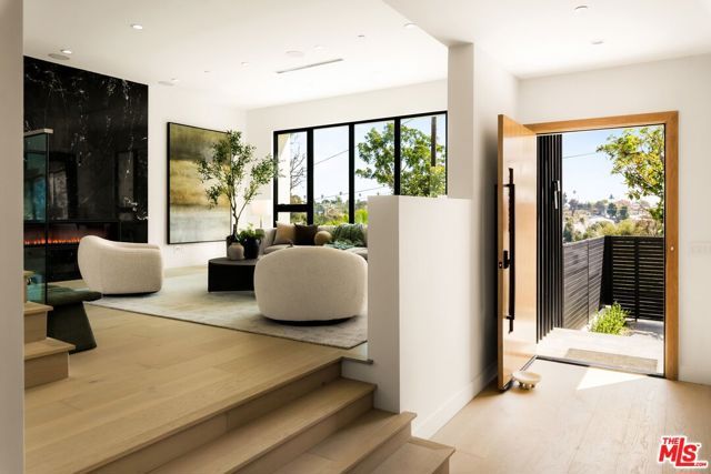 605 Erskine Drive, Los Angeles, CA 90272