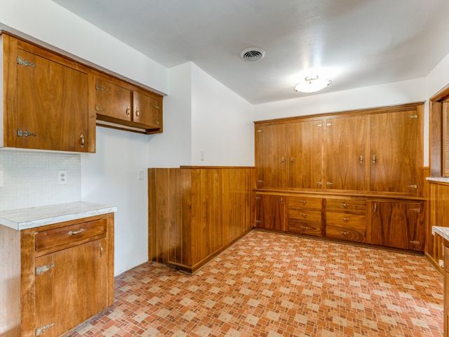 203 Lakeridge Road, Lakeside, TX 76108