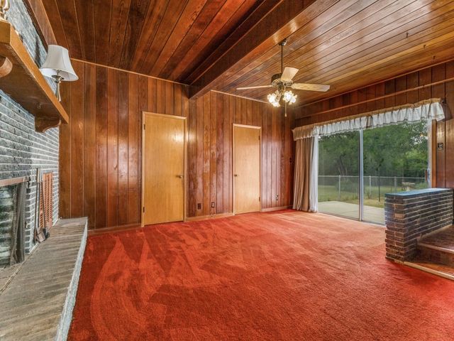 203 Lakeridge Road, Lakeside, TX 76108