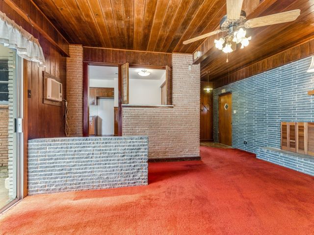 203 Lakeridge Road, Lakeside, TX 76108