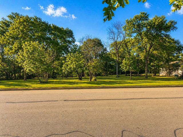 203 Lakeridge Road, Lakeside, TX 76108