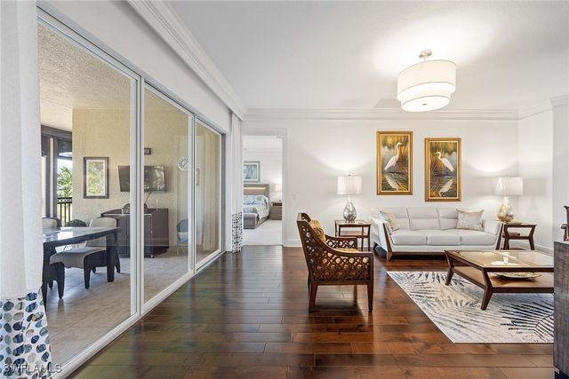 2718 Callista CT 203, Naples, FL 34114