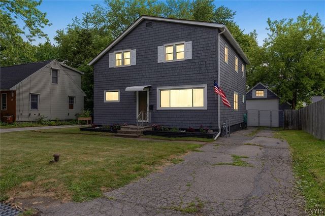 306 Boston Road, Salina, NY 13211