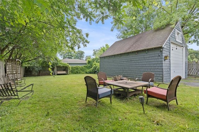 306 Boston Road, Salina, NY 13211