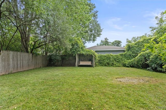 306 Boston Road, Salina, NY 13211
