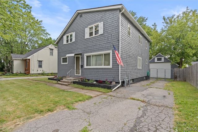 306 Boston Road, Salina, NY 13211