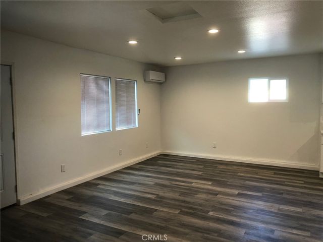 2034 W Mill 2, San Bernardino, CA 92401