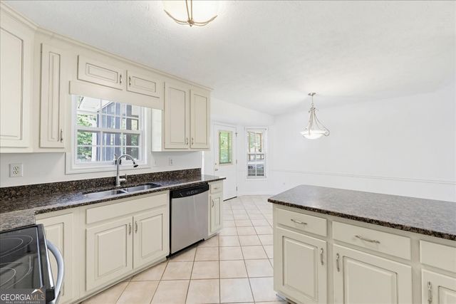 1197 Sweetwater Bend, Villa Rica, GA 30180