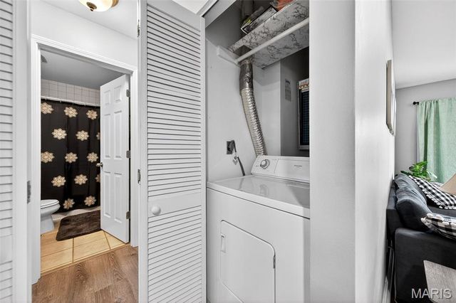 929 Sugar Lake Court 7, St Peters, MO 63376