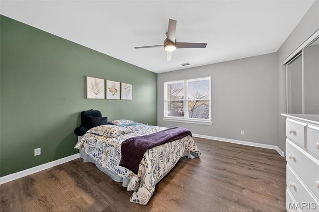 929 Sugar Lake Court 7, St Peters, MO 63376