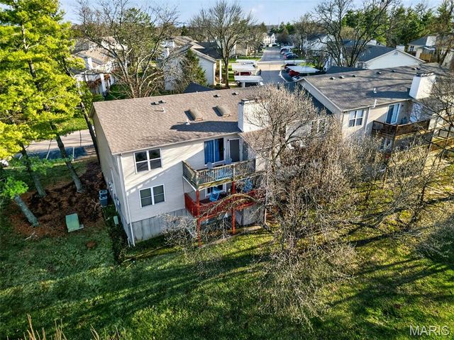 929 Sugar Lake Court 7, St Peters, MO 63376