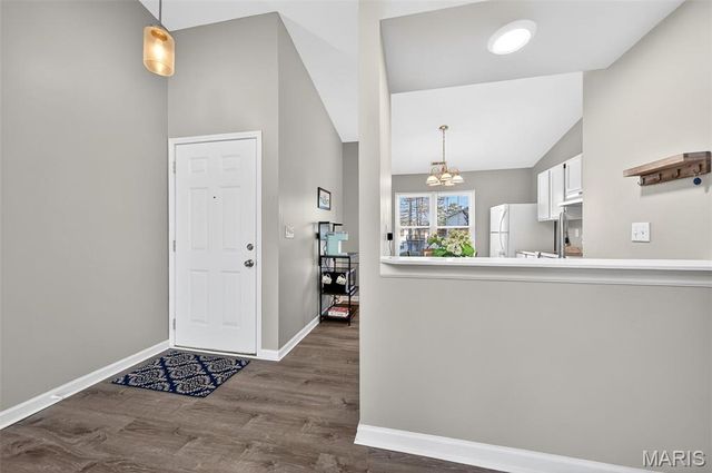 929 Sugar Lake Court 7, St Peters, MO 63376