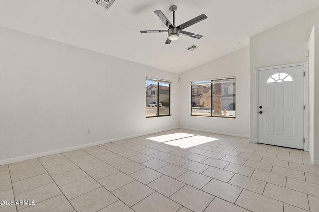 910 E Potter Drive, Phoenix, AZ 85024