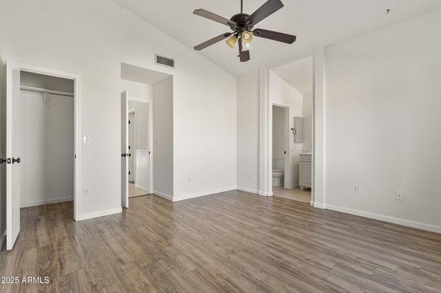 910 E Potter Drive, Phoenix, AZ 85024