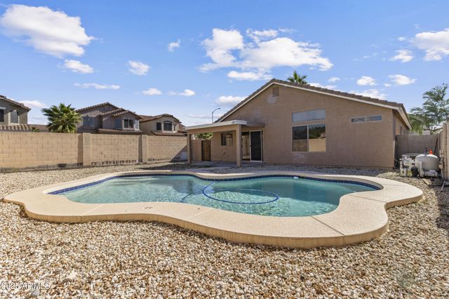 910 E Potter Drive, Phoenix, AZ 85024