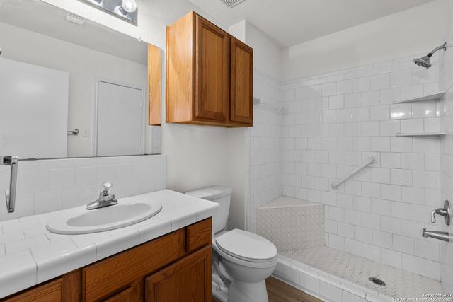 431 Windy Hill, Spring Branch, TX 78070