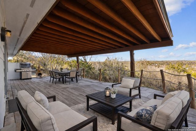 431 Windy Hill, Spring Branch, TX 78070