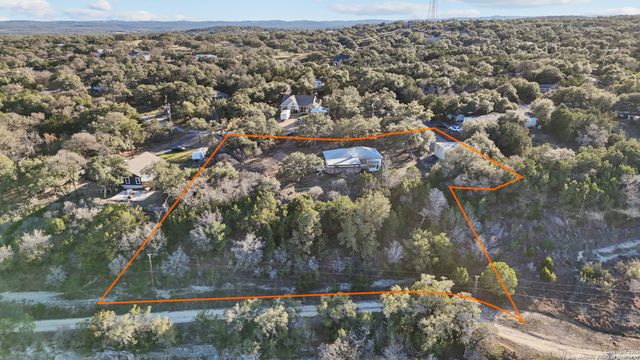 431 Windy Hill, Spring Branch, TX 78070