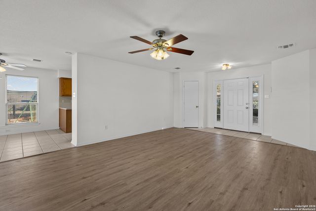 431 Windy Hill, Spring Branch, TX 78070