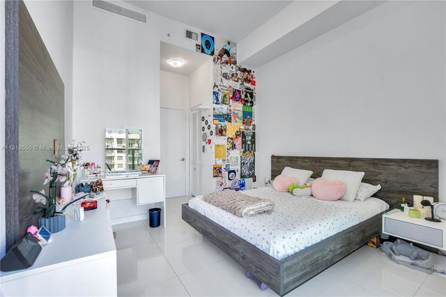 7751 NW 107th Ave 807, Doral, FL 33178