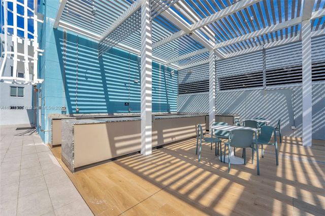 7751 NW 107th Ave 807, Doral, FL 33178