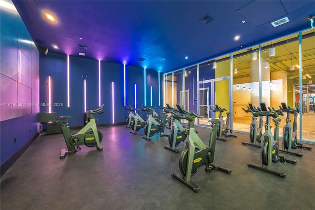 7751 NW 107th Ave 807, Doral, FL 33178