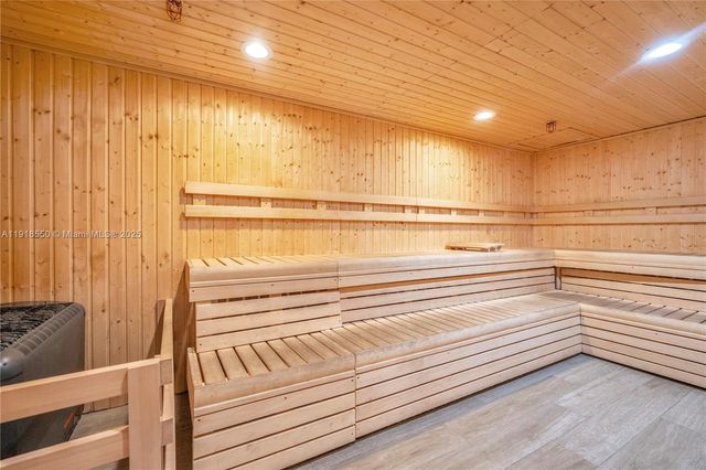 7751 NW 107th Ave 807, Doral, FL 33178