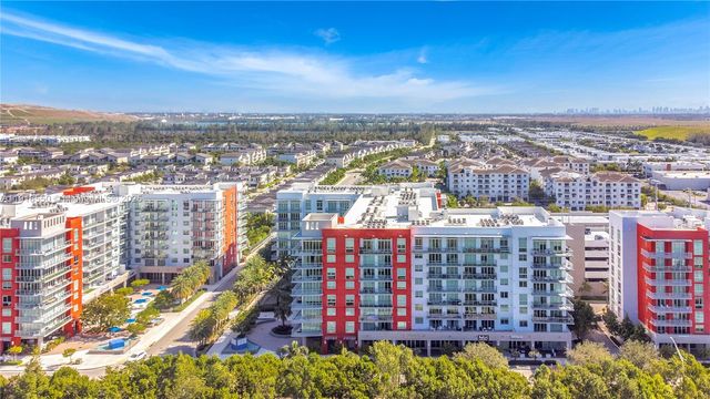 7751 NW 107th Ave 807, Doral, FL 33178