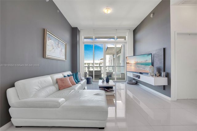 7751 NW 107th Ave 807, Doral, FL 33178