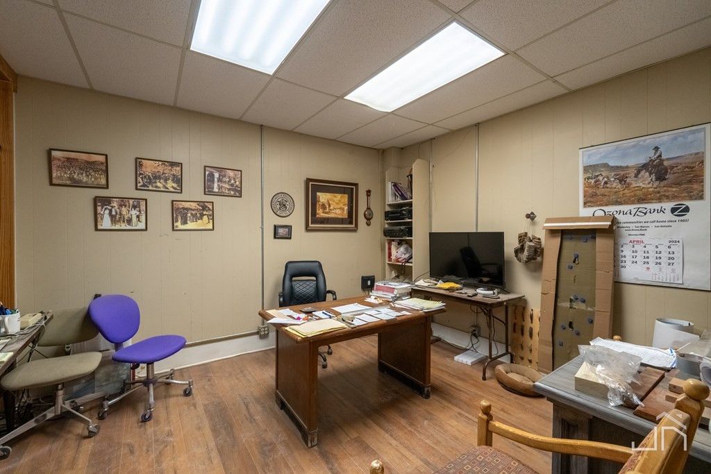 Image 19 of property listing at 315 N Chadbourne Street, San Angelo, TX 76903