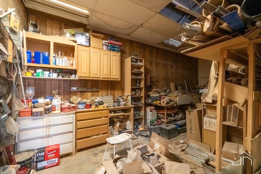 Image 26 of property listing at 315 N Chadbourne Street, San Angelo, TX 76903