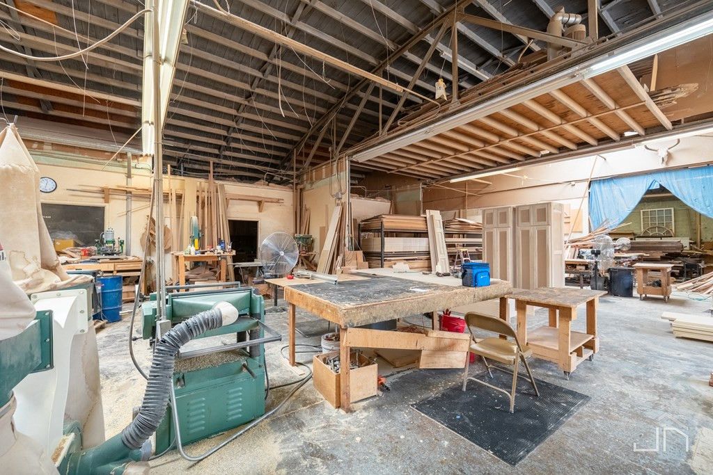 Image 30 of property listing at 315 N Chadbourne Street, San Angelo, TX 76903