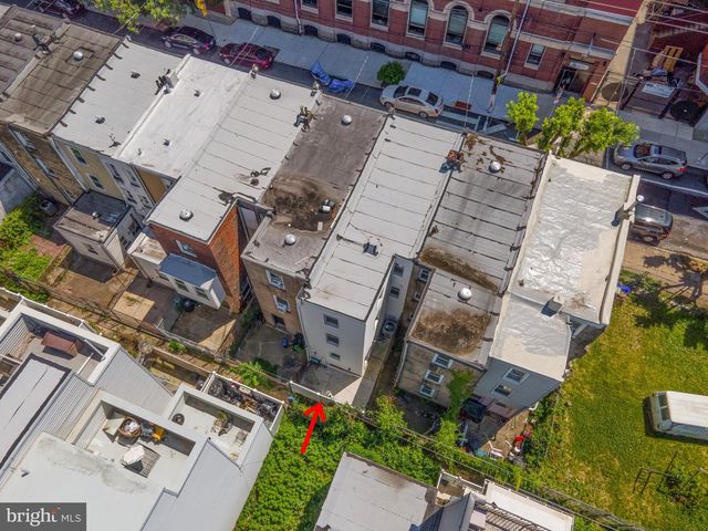 1725 W THOMPSON ST, Philadelphia, PA 19121