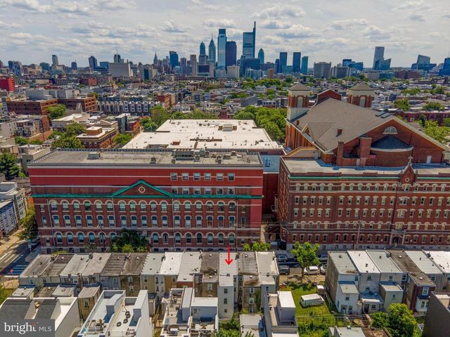 1725 W THOMPSON ST, Philadelphia, PA 19121