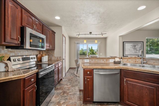 3722 S Vercler Ln, Spokane Valley, WA 99216