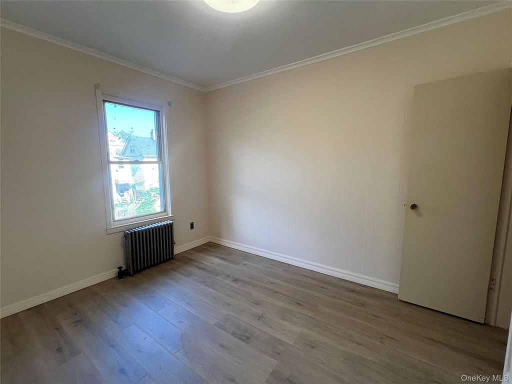 95-27 116th Street, Richmond Hill, NY 11419 — photo 2