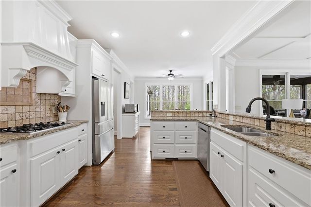 2094 Harmony Drive, Canton, GA 30115