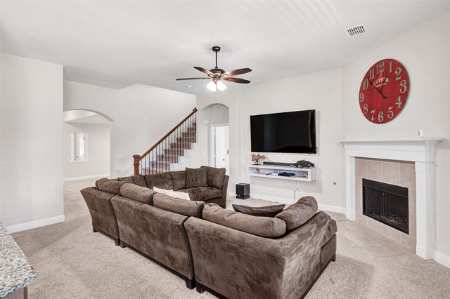 504 Lowland Lane, Waxahachie, TX 75165
