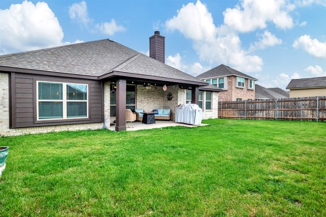 504 Lowland Lane, Waxahachie, TX 75165