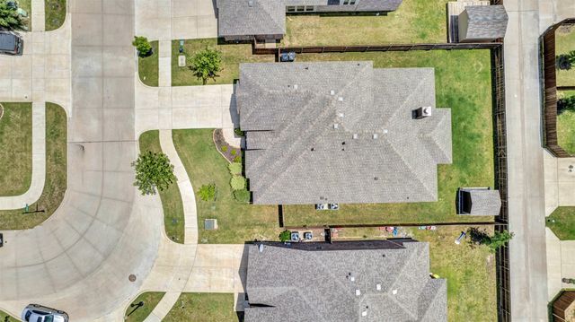 504 Lowland Lane, Waxahachie, TX 75165