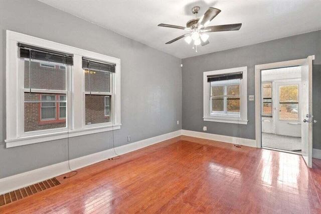 216 Kendall Street N, Battle Creek, MI 49037